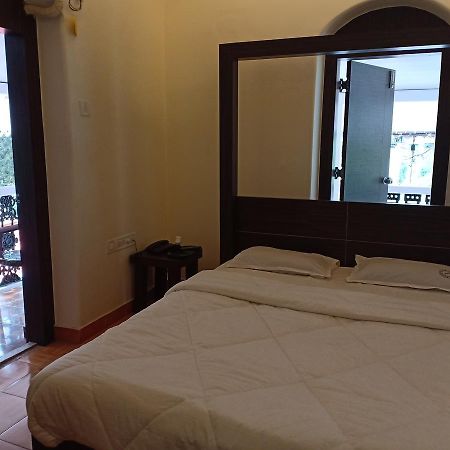 Oyo 11395 Hotel Ritz Heritage Lonavala Ngoại thất bức ảnh