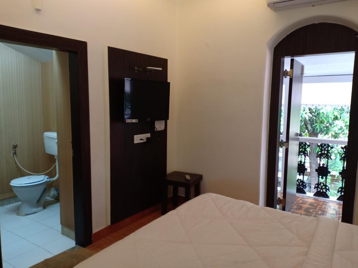 Oyo 11395 Hotel Ritz Heritage Lonavala Ngoại thất bức ảnh