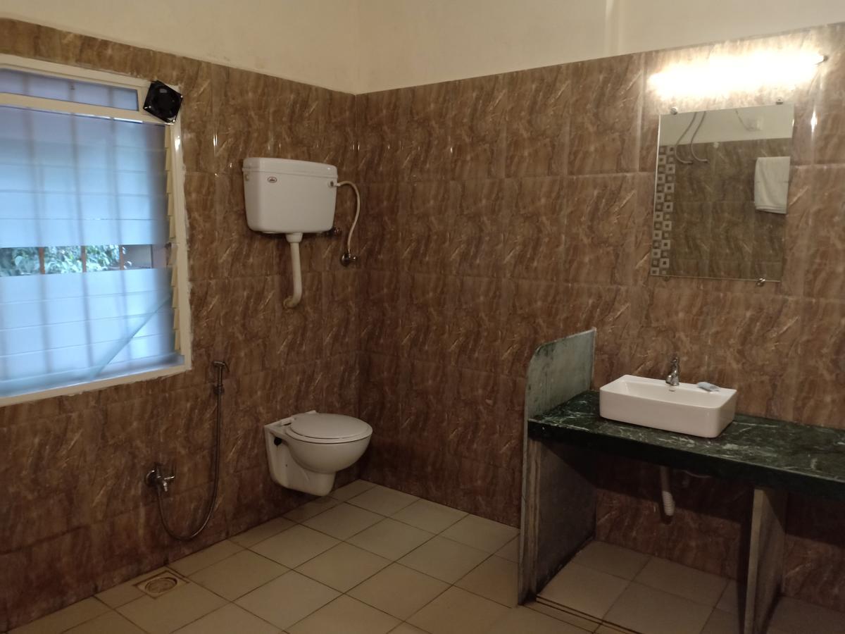 Oyo 11395 Hotel Ritz Heritage Lonavala Ngoại thất bức ảnh