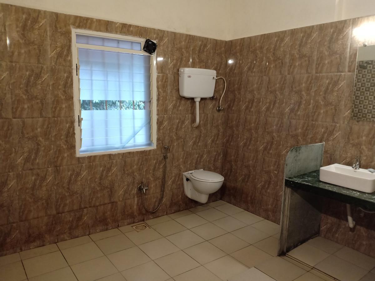 Oyo 11395 Hotel Ritz Heritage Lonavala Ngoại thất bức ảnh